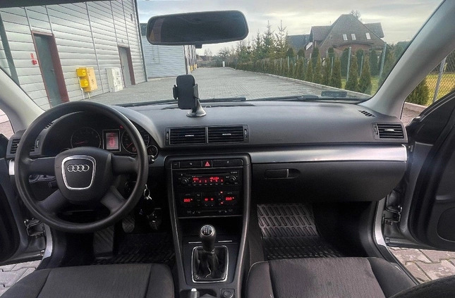 Audi A4 cena 12997 przebieg: 213000, rok produkcji 2004 z Radzymin małe 254